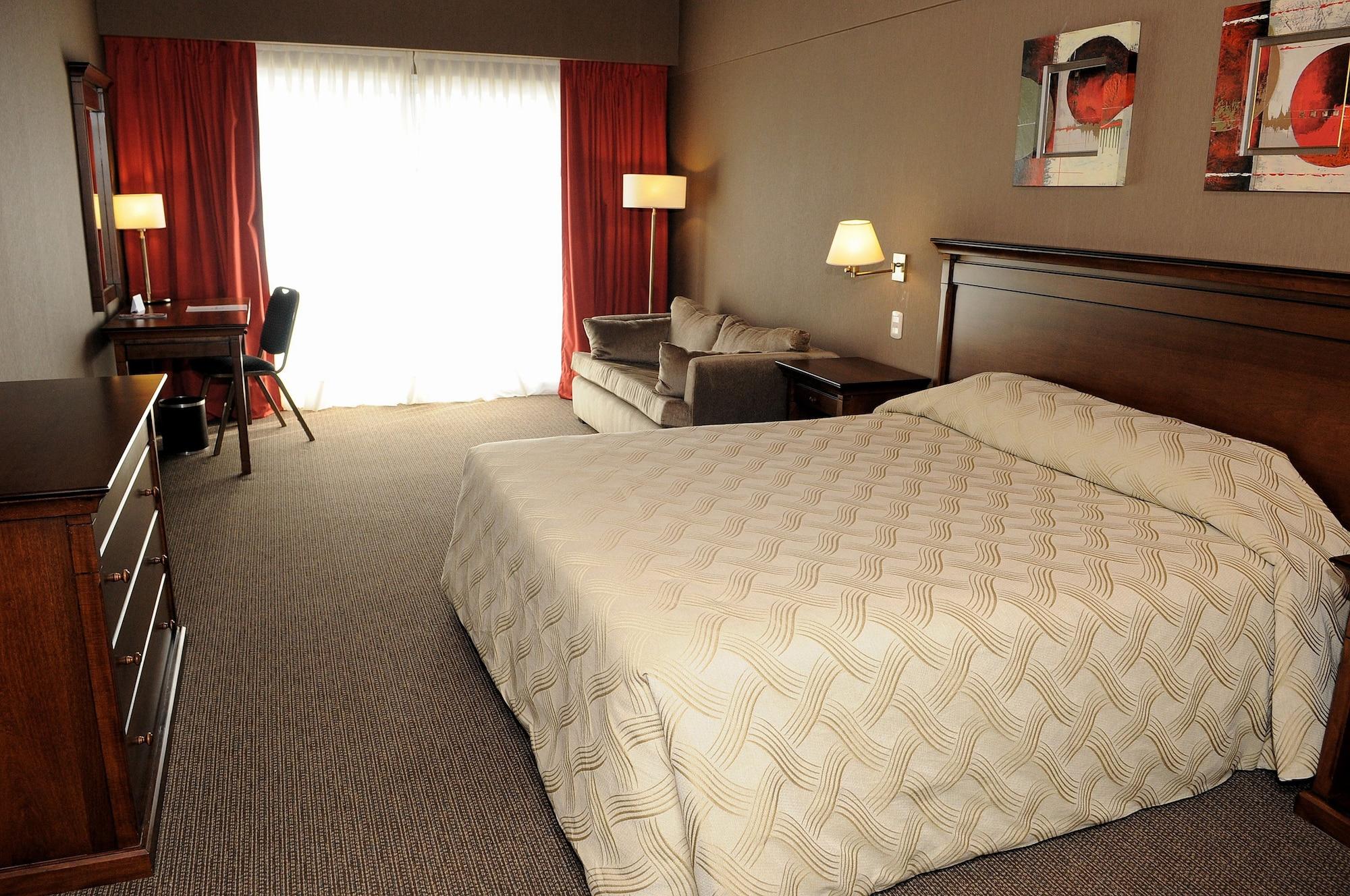 Howard Johnson By Wyndham Resort Pilar Pilar  Extérieur photo